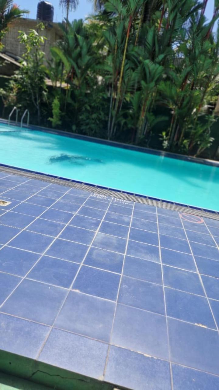 Damith Guest House Unawatuna Buitenkant foto